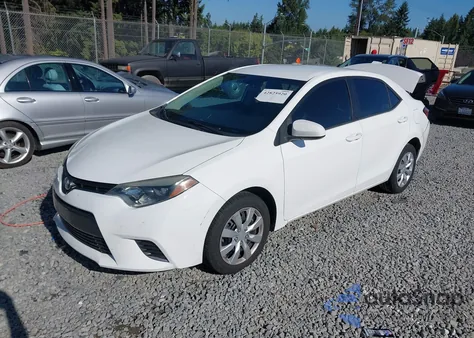 2016 Toyota Corolla Le z USA, uszkodzony, nr VIN 5YFBURHE7GP435681